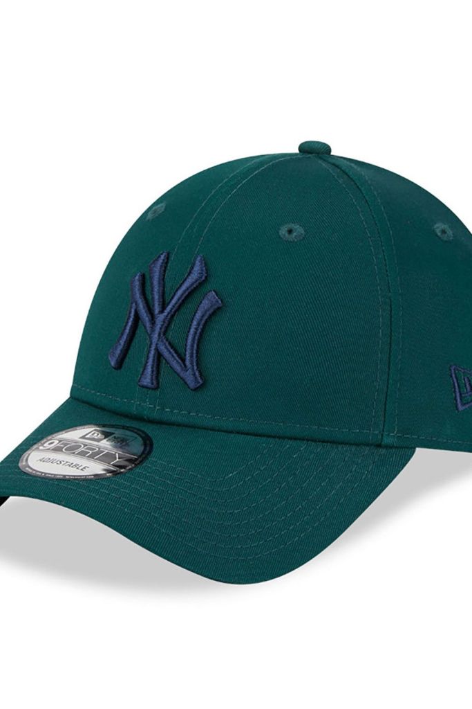 new-york-yankees-league-essential-green-9forty-adjustable-cap-60424691-left.jpg