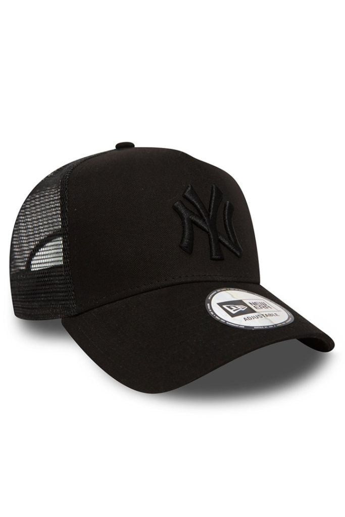 new-era-ny-yankees-clean-trucker-black-11579474-alt.jpg