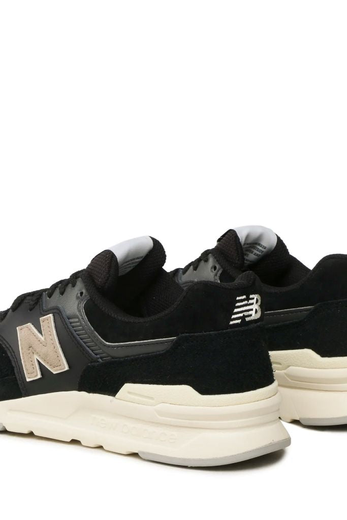 zapatillas-new-balance-cm997hpe-negro.webp